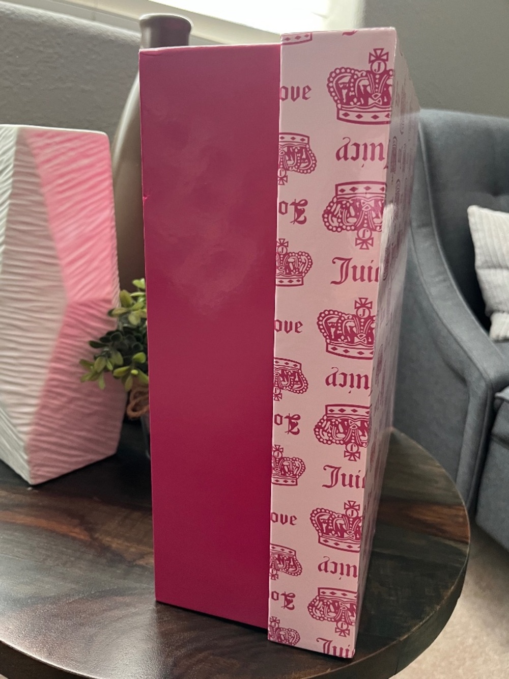 Juicy Couture Pink Tote and Barrel Wristlet Gift Set - Picture 12 of 15